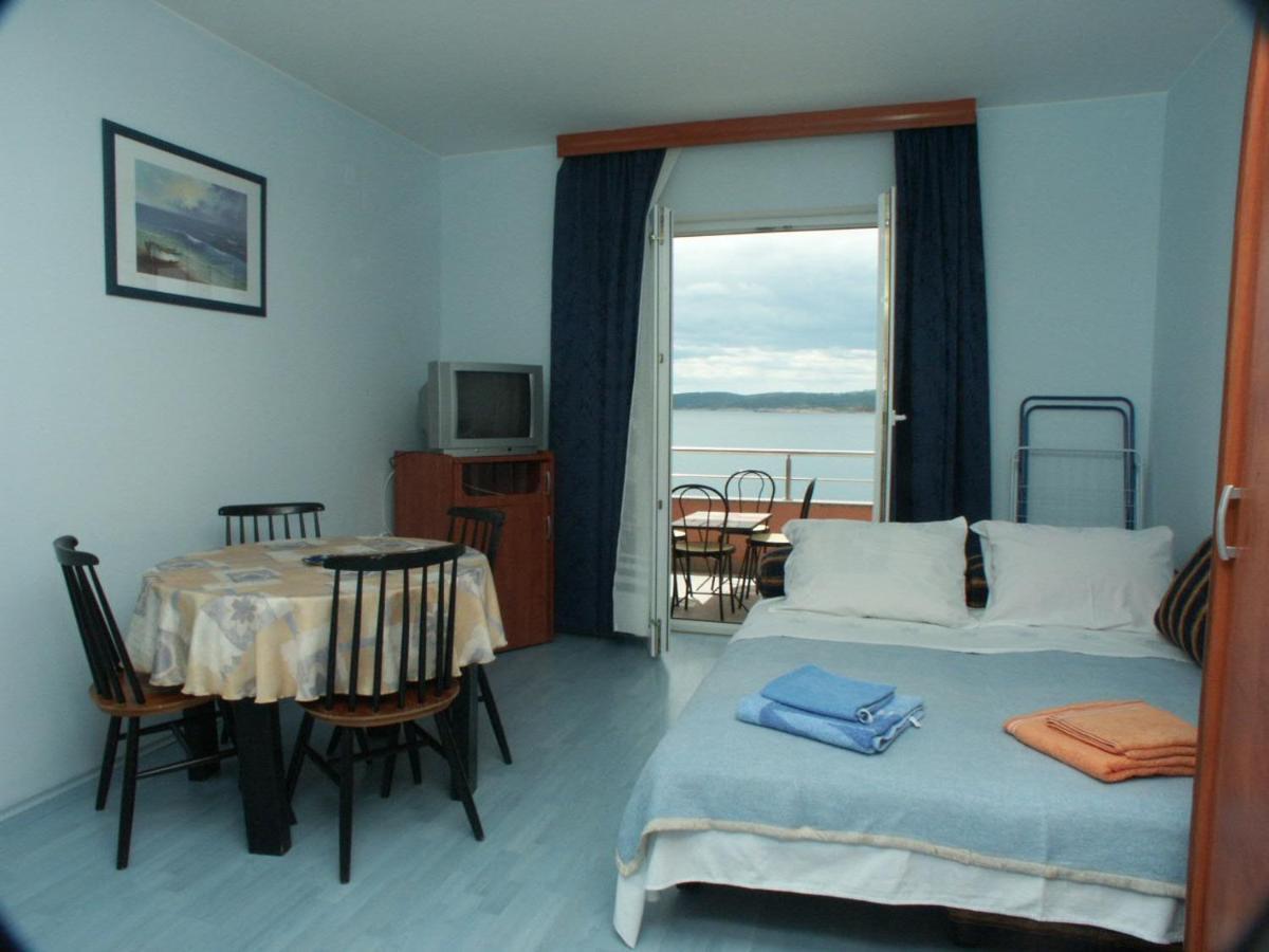 Apartments By The Sea Crikvenica - 2354 מראה חיצוני תמונה